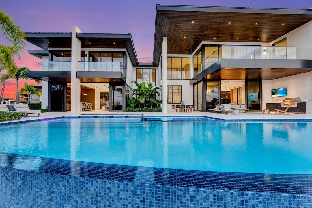 For Sale: $29,500,000 (5 beds, 5 baths, 6579 Square Feet)