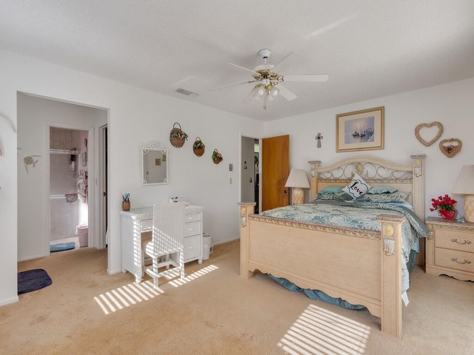 For Rent: $4,000 (3 beds, 2 baths, 1788 Square Feet)