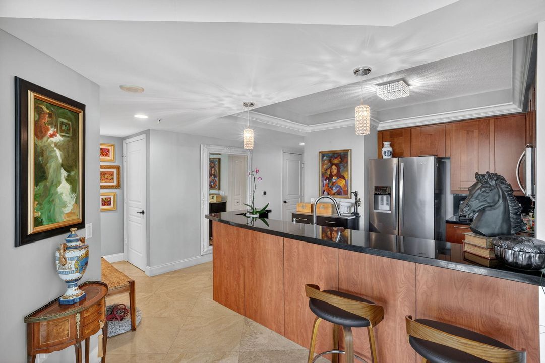 На продажу: $665,000 (2 спален, 2 ванн, 1297 Квадратных фут)