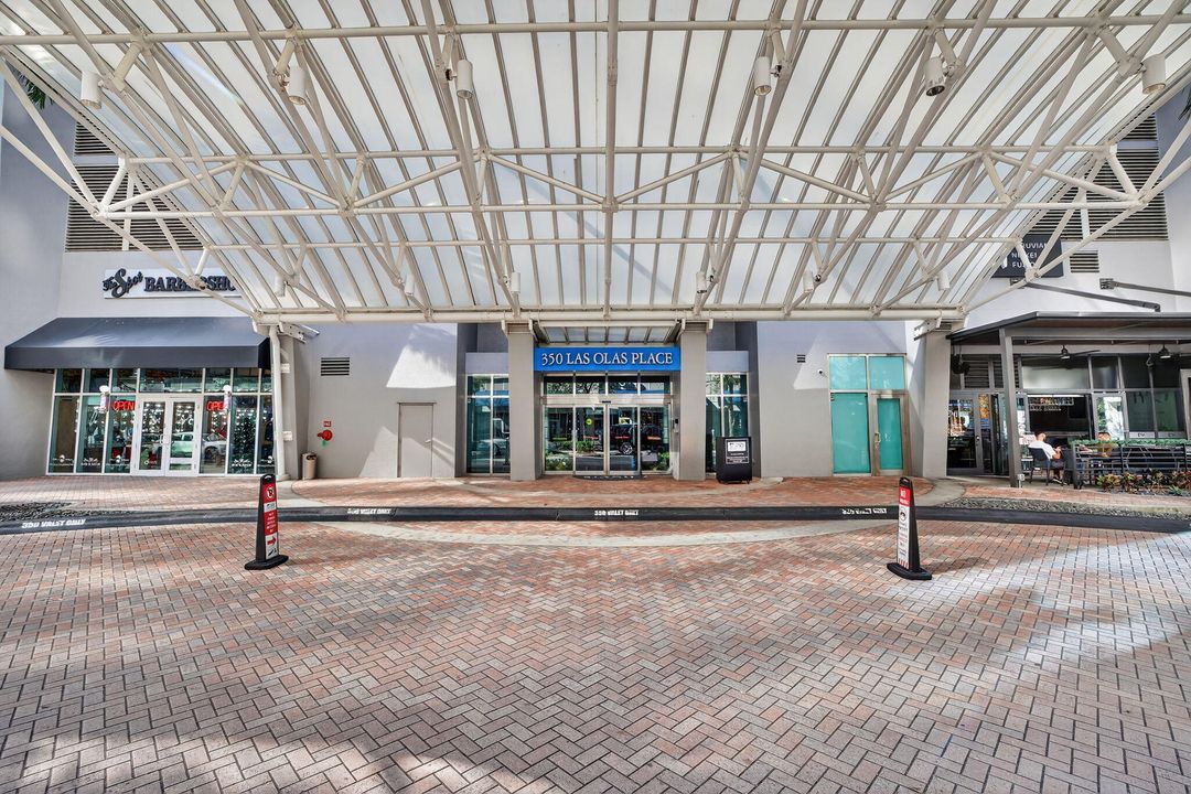 На продажу: $665,000 (2 спален, 2 ванн, 1297 Квадратных фут)