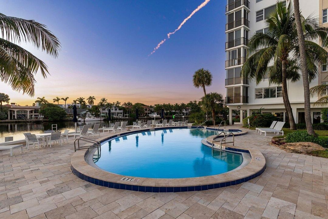 En Venta: $1,395,000 (2 camas, 2 baños, 1729 Pies cuadrados)