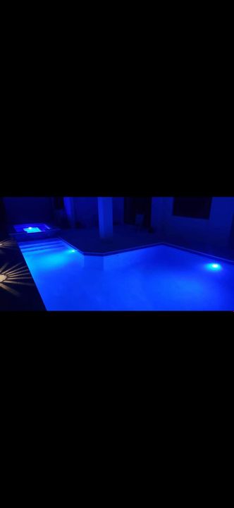 For Sale: $989,000 (6 beds, 4 baths, 2879 Square Feet)