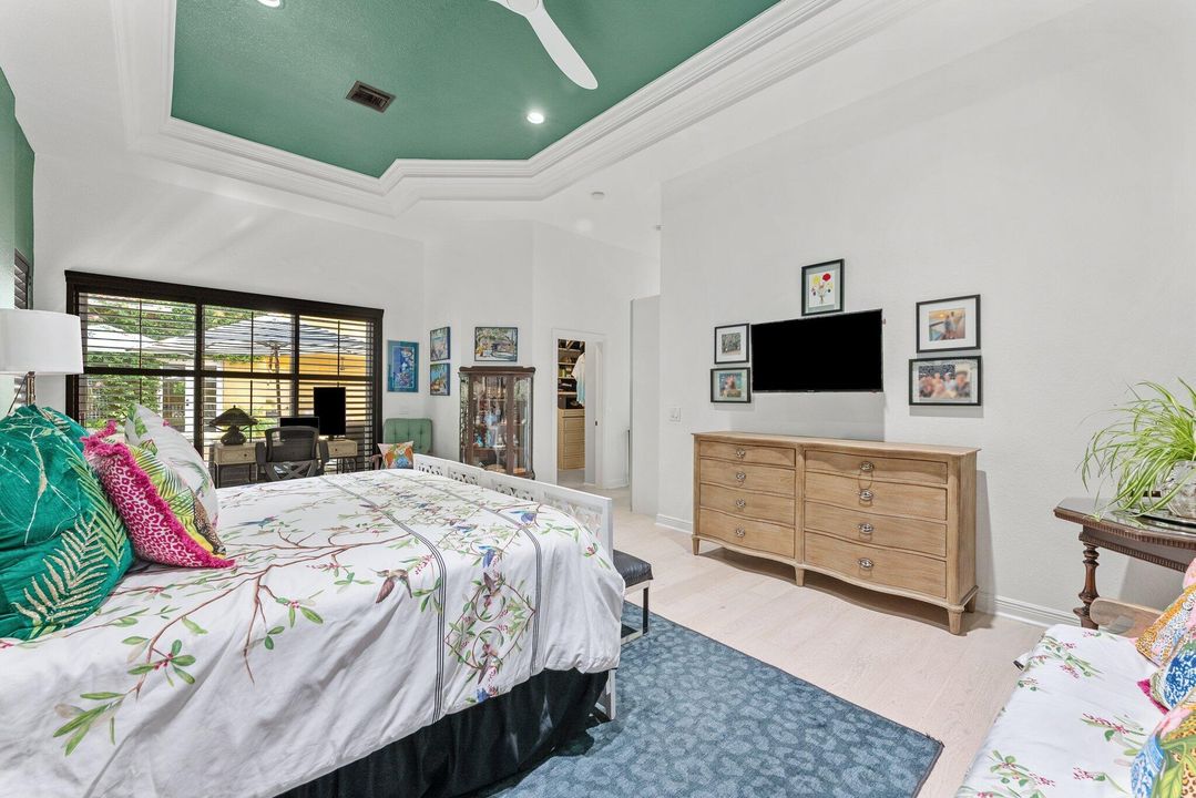 待售: $1,499,000 (5 贝兹, 4 浴室, 4003 平方英尺)