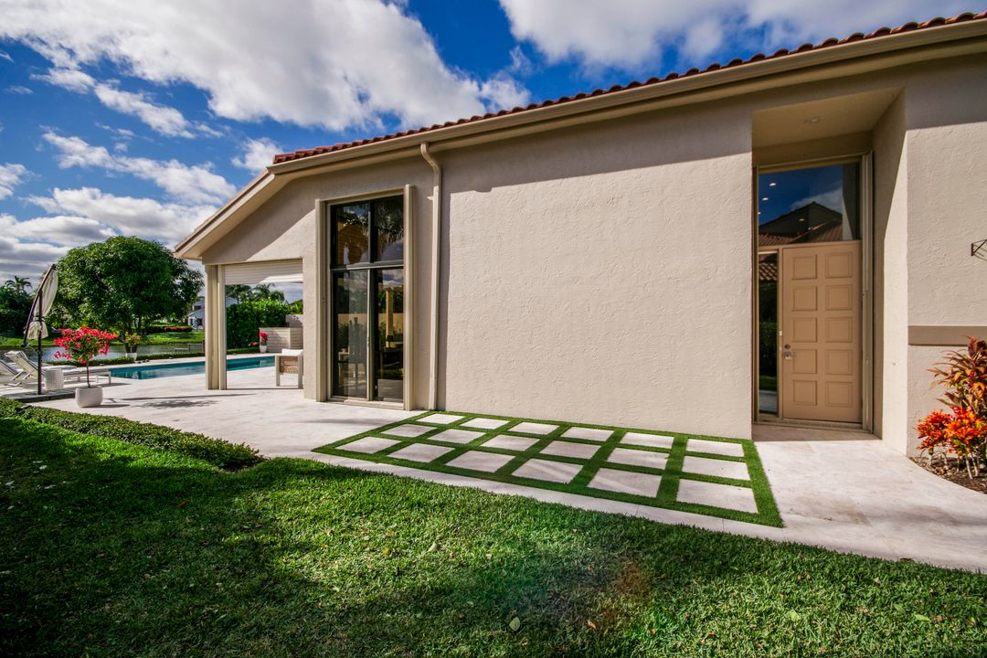 En Venta: $2,100,000 (3 camas, 3 baños, 2636 Pies cuadrados)