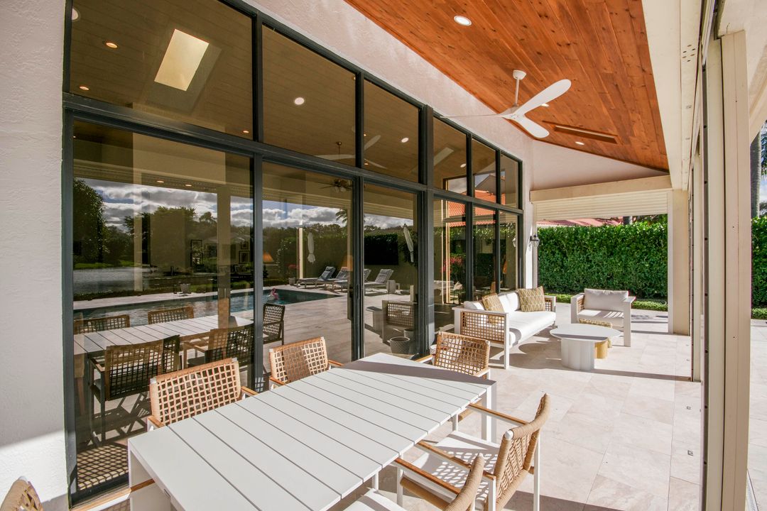 En Venta: $2,100,000 (3 camas, 3 baños, 2636 Pies cuadrados)