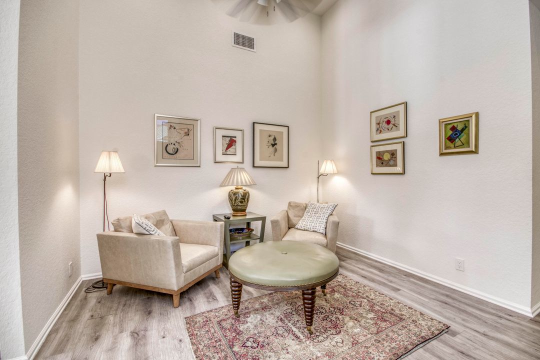 En Venta: $2,100,000 (3 camas, 3 baños, 2636 Pies cuadrados)