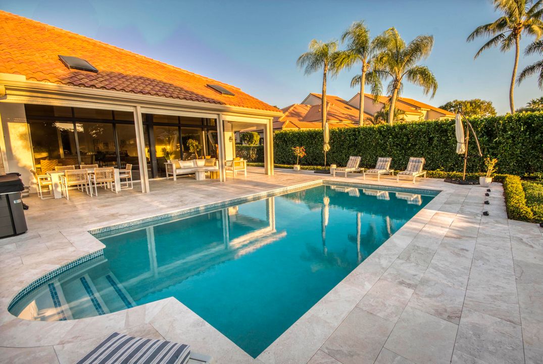 En Venta: $2,100,000 (3 camas, 3 baños, 2636 Pies cuadrados)