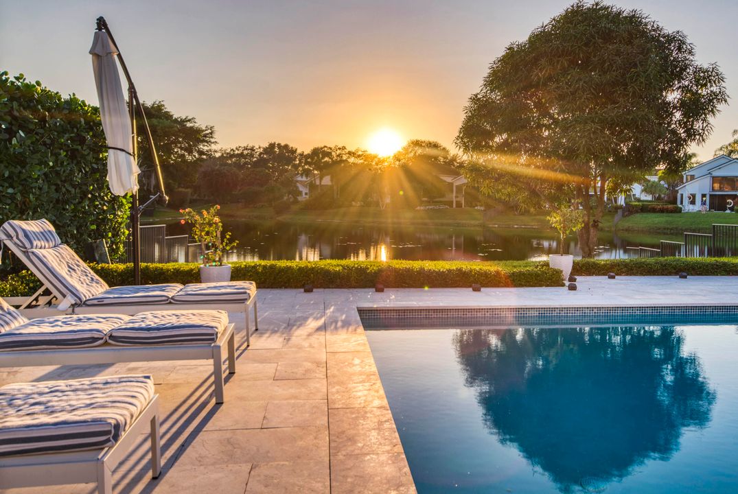 En Venta: $2,100,000 (3 camas, 3 baños, 2636 Pies cuadrados)