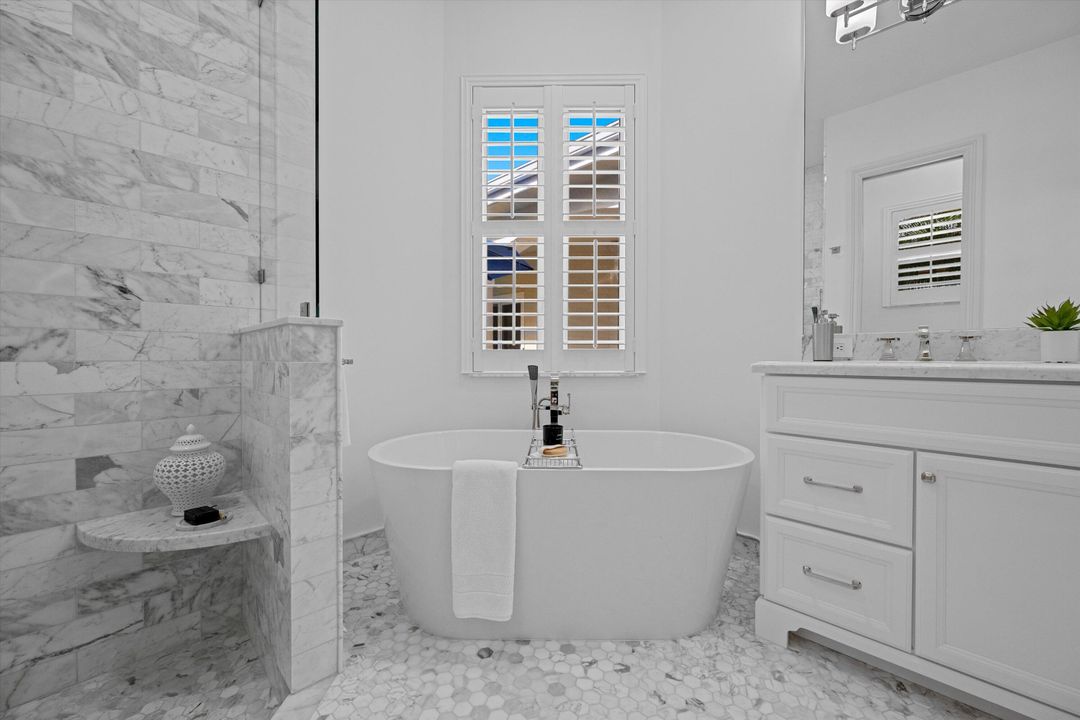 En Venta: $2,275,000 (3 camas, 3 baños, 2531 Pies cuadrados)