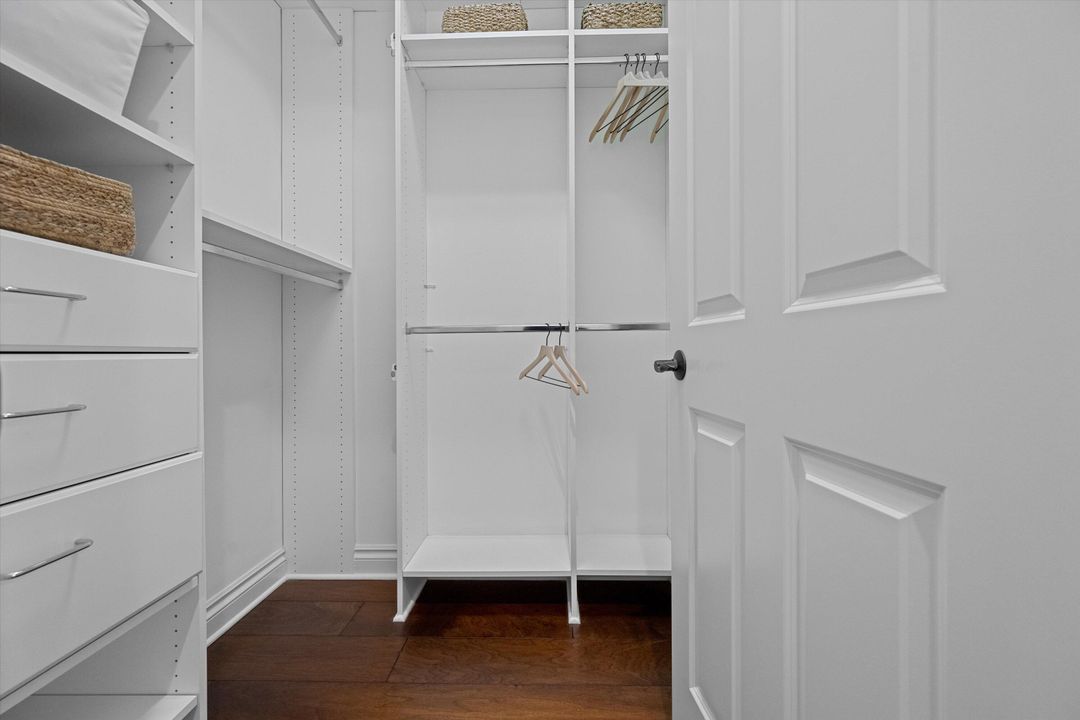 En Venta: $2,275,000 (3 camas, 3 baños, 2531 Pies cuadrados)