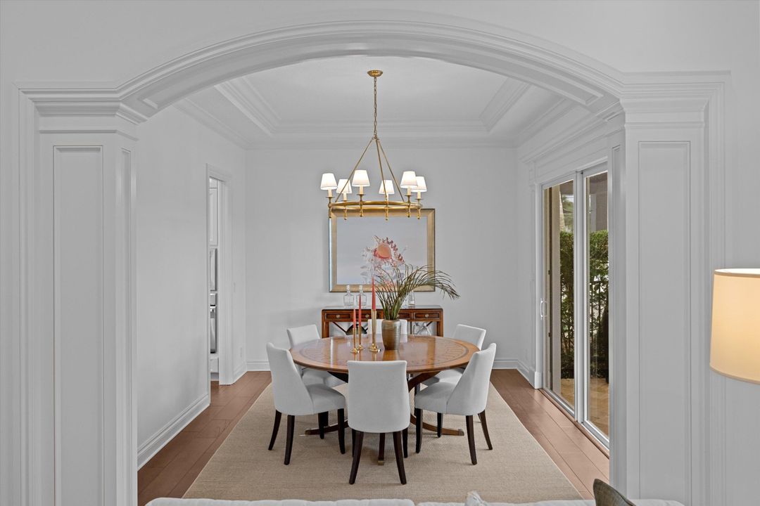 En Venta: $2,275,000 (3 camas, 3 baños, 2531 Pies cuadrados)