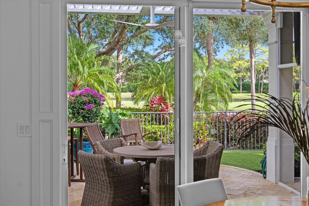 En Venta: $2,275,000 (3 camas, 3 baños, 2531 Pies cuadrados)