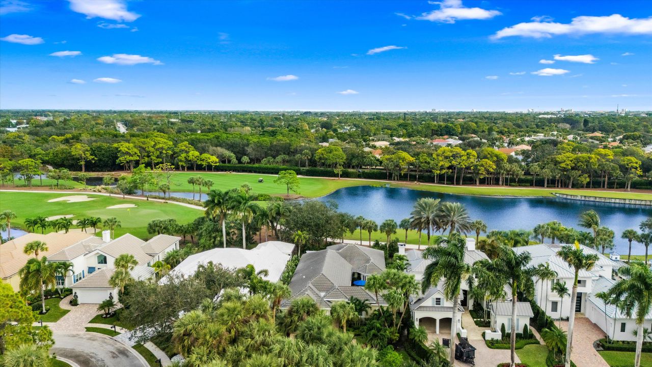 En Venta: $2,275,000 (3 camas, 3 baños, 2531 Pies cuadrados)