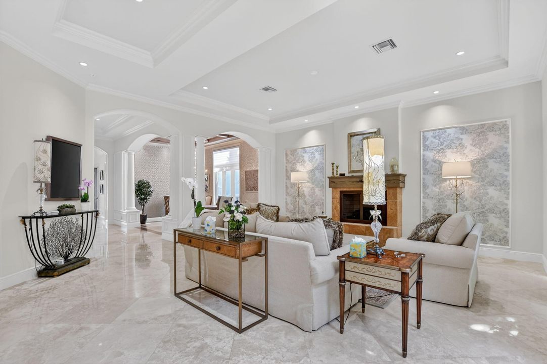 En Venta: $3,950,000 (4 camas, 4 baños, 4059 Pies cuadrados)