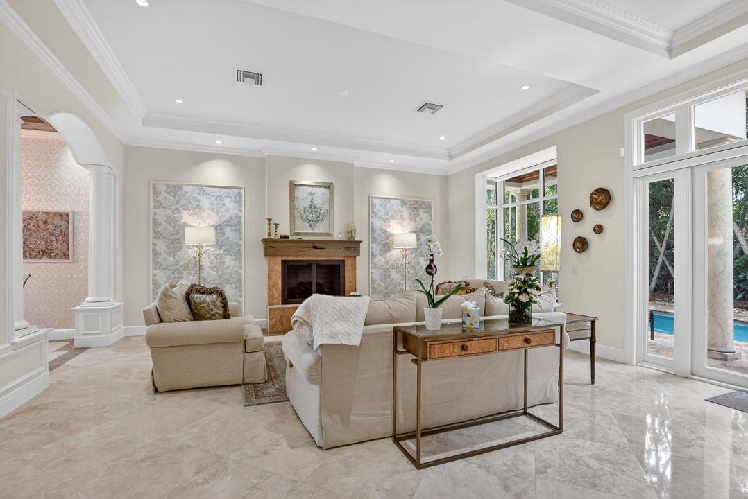 En Venta: $3,950,000 (4 camas, 4 baños, 4059 Pies cuadrados)