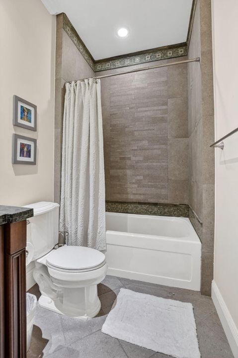 En Venta: $3,950,000 (4 camas, 4 baños, 4059 Pies cuadrados)