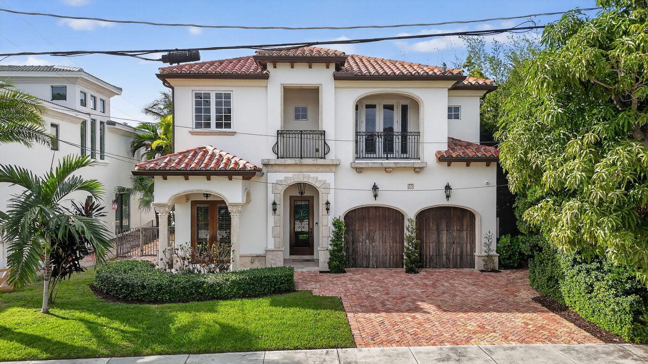 En Venta: $3,950,000 (4 camas, 4 baños, 4059 Pies cuadrados)