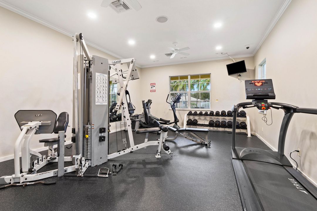 На продажу: $355,000 (2 спален, 2 ванн, 1293 Квадратных фут)