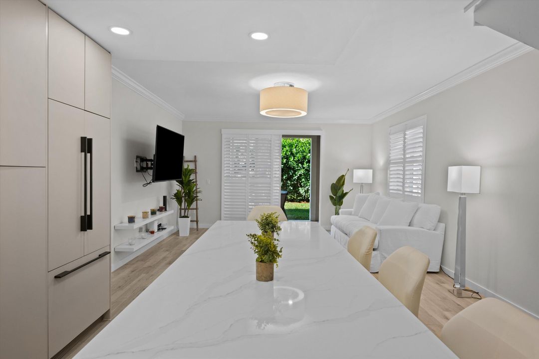 待售: $590,000 (2 贝兹, 2 浴室, 1401 平方英尺)