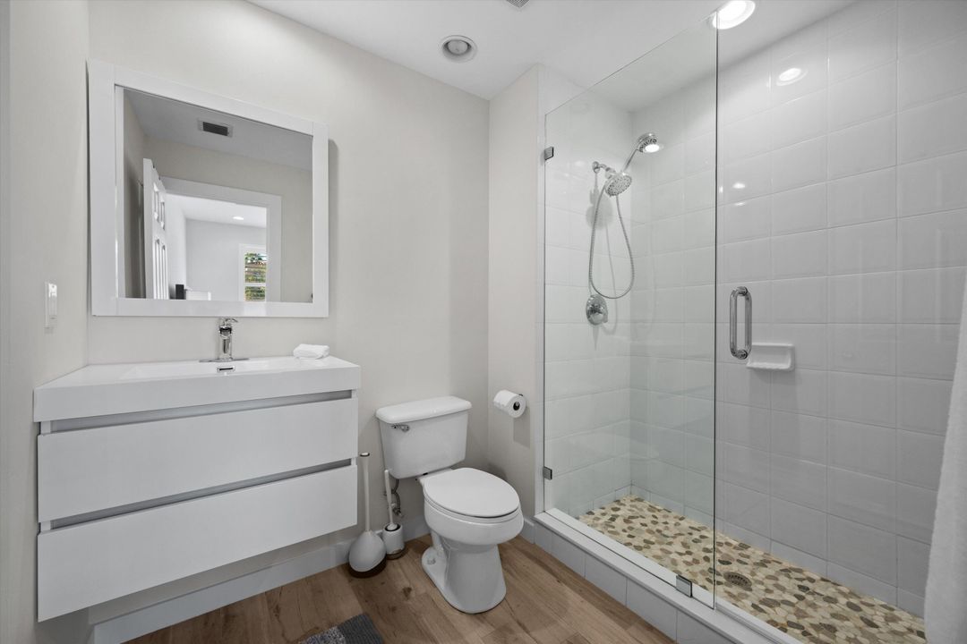 待售: $590,000 (2 贝兹, 2 浴室, 1401 平方英尺)