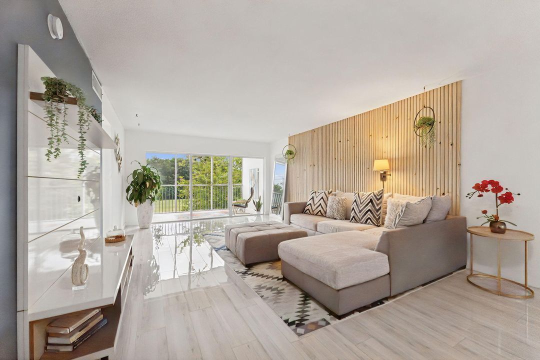 В аренду: $2,500 (2 спален, 2 ванн, 1100 Квадратных фут)