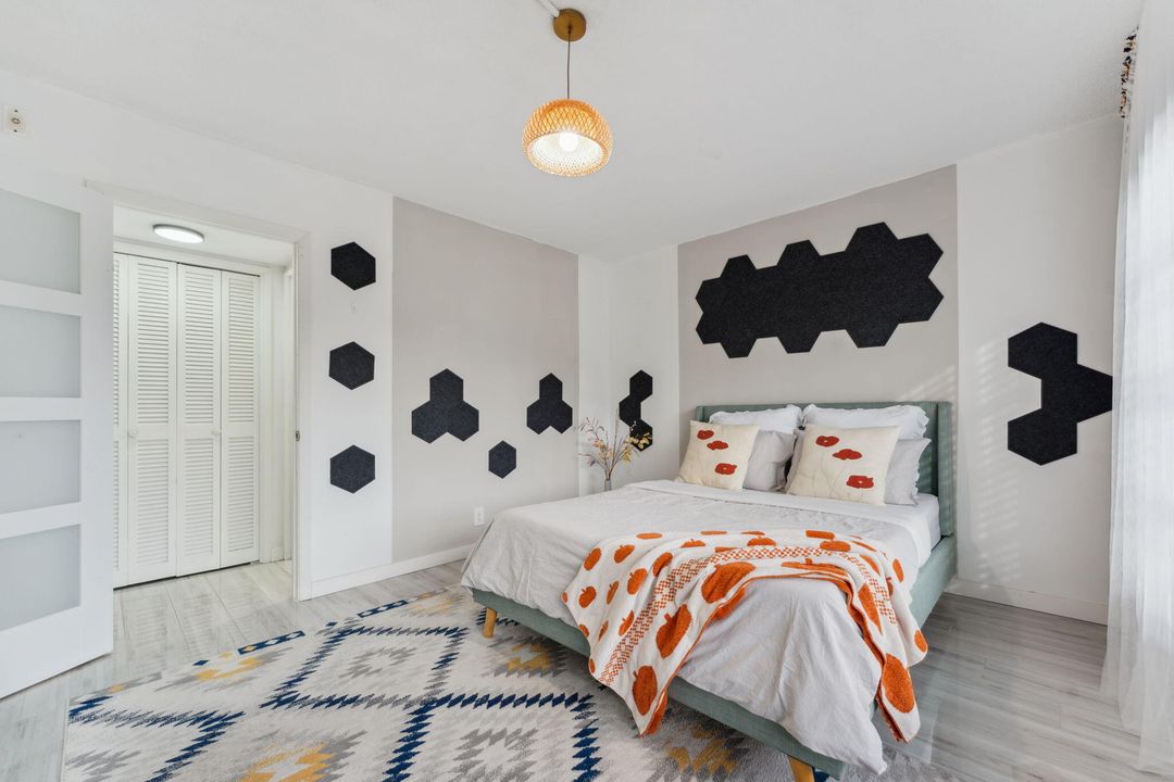 В аренду: $2,500 (2 спален, 2 ванн, 1100 Квадратных фут)