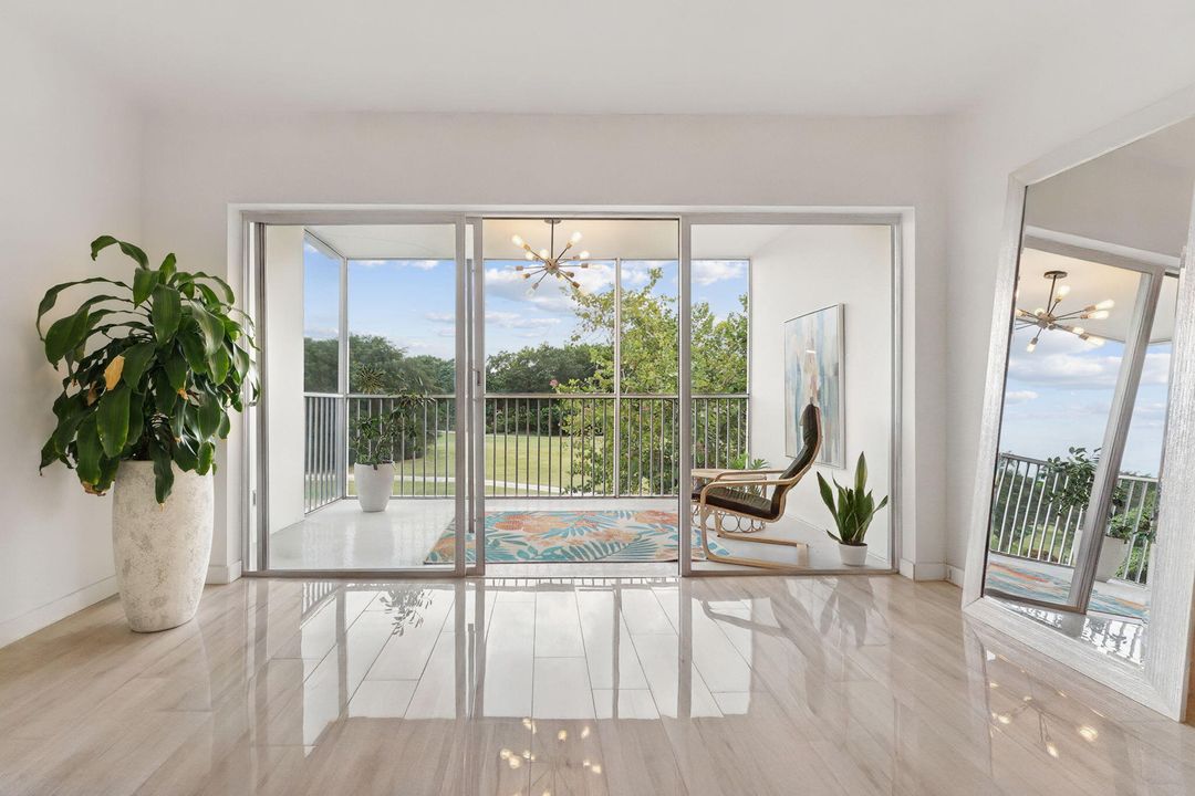 В аренду: $2,500 (2 спален, 2 ванн, 1100 Квадратных фут)