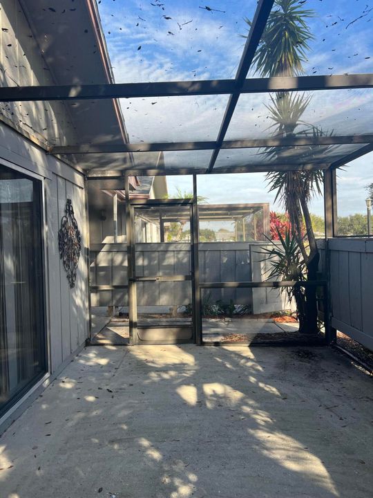 En Venta: $199,000 (2 camas, 2 baños, 1037 Pies cuadrados)