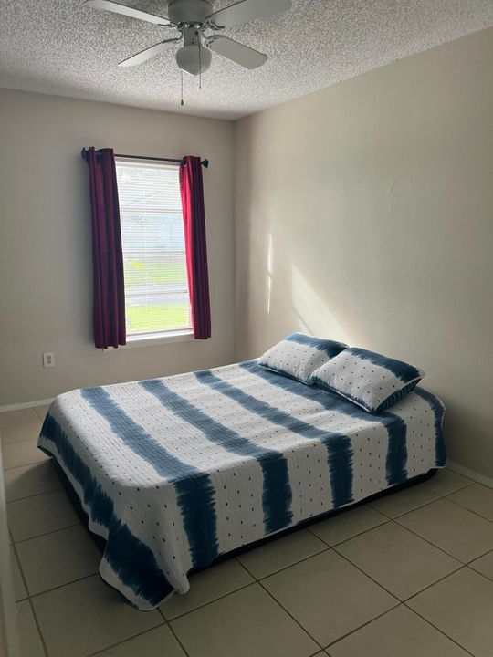 En Venta: $199,000 (2 camas, 2 baños, 1037 Pies cuadrados)