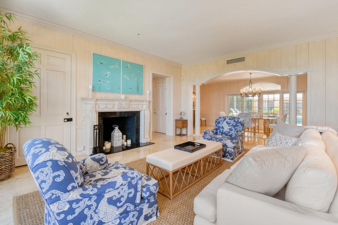 На продажу: $23,900,000 (6 спален, 6 ванн, 6341 Квадратных фут)