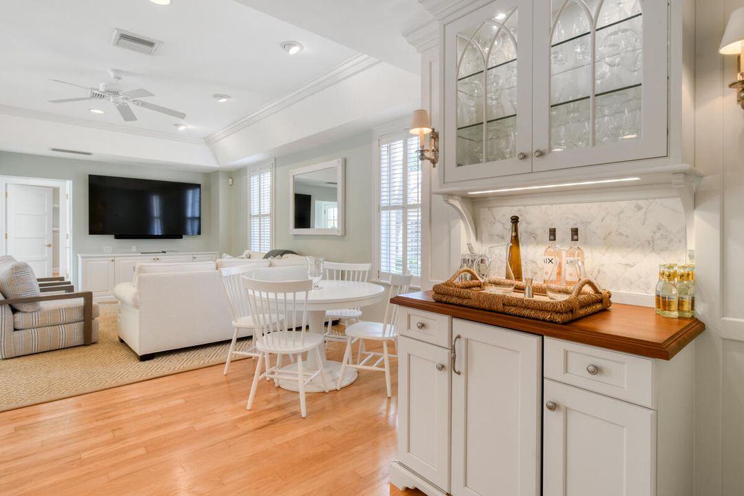 На продажу: $23,900,000 (6 спален, 6 ванн, 6341 Квадратных фут)