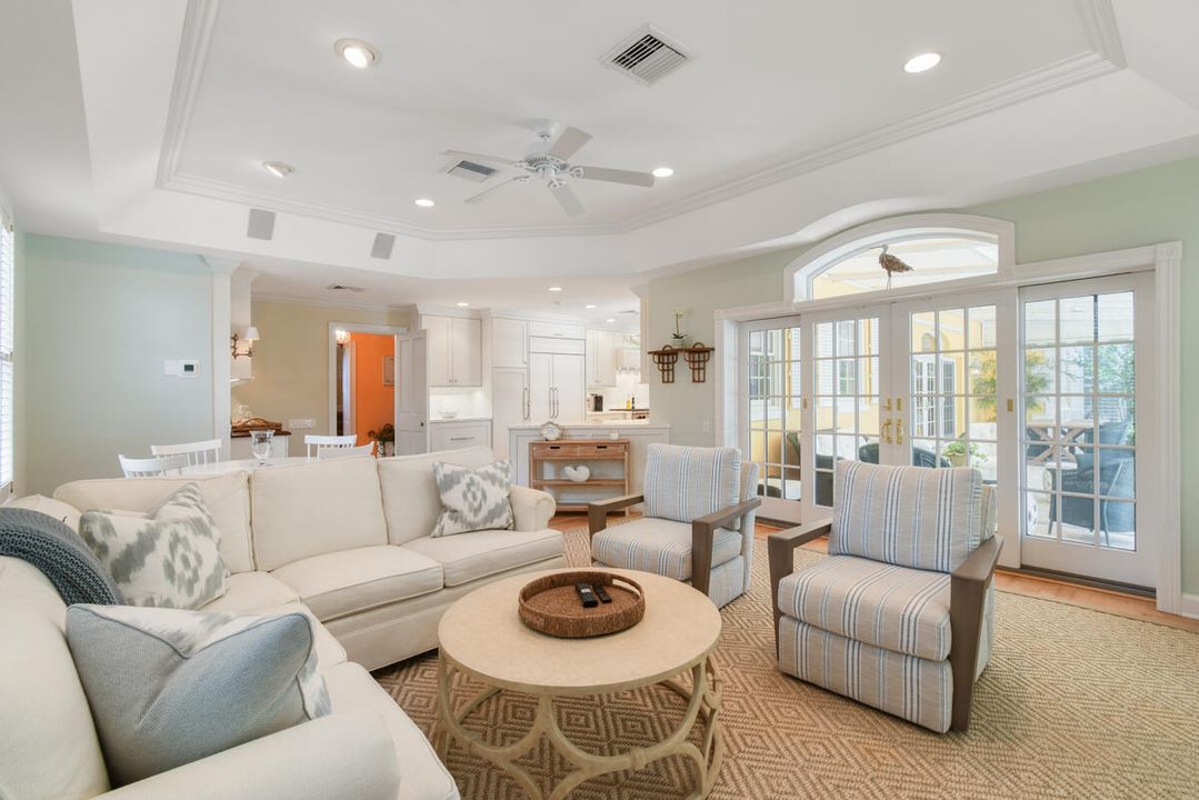 На продажу: $23,900,000 (6 спален, 6 ванн, 6341 Квадратных фут)