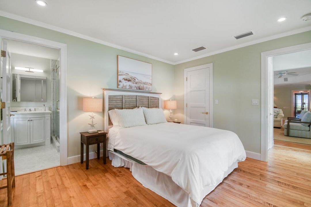 На продажу: $23,900,000 (6 спален, 6 ванн, 6341 Квадратных фут)