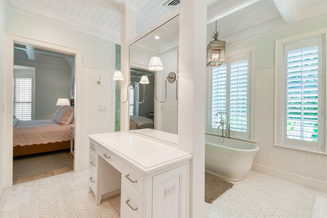 На продажу: $23,900,000 (6 спален, 6 ванн, 6341 Квадратных фут)