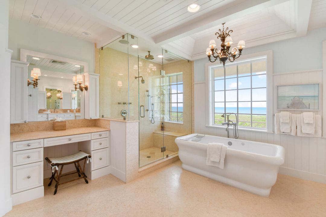 На продажу: $23,900,000 (6 спален, 6 ванн, 6341 Квадратных фут)