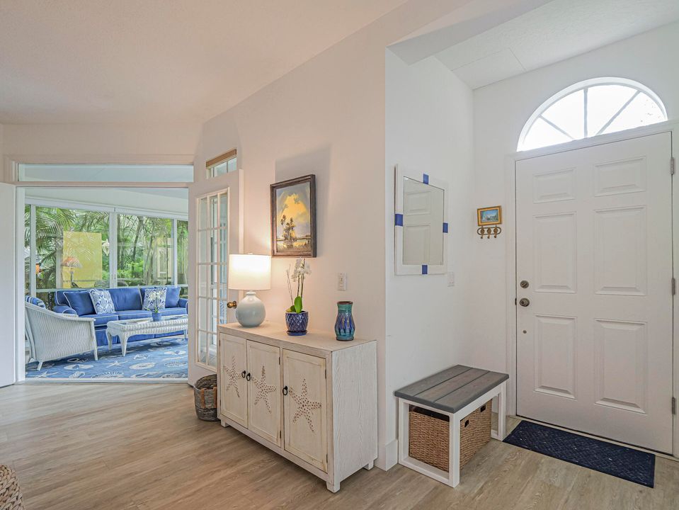 En Venta: $575,000 (2 camas, 2 baños, 1522 Pies cuadrados)