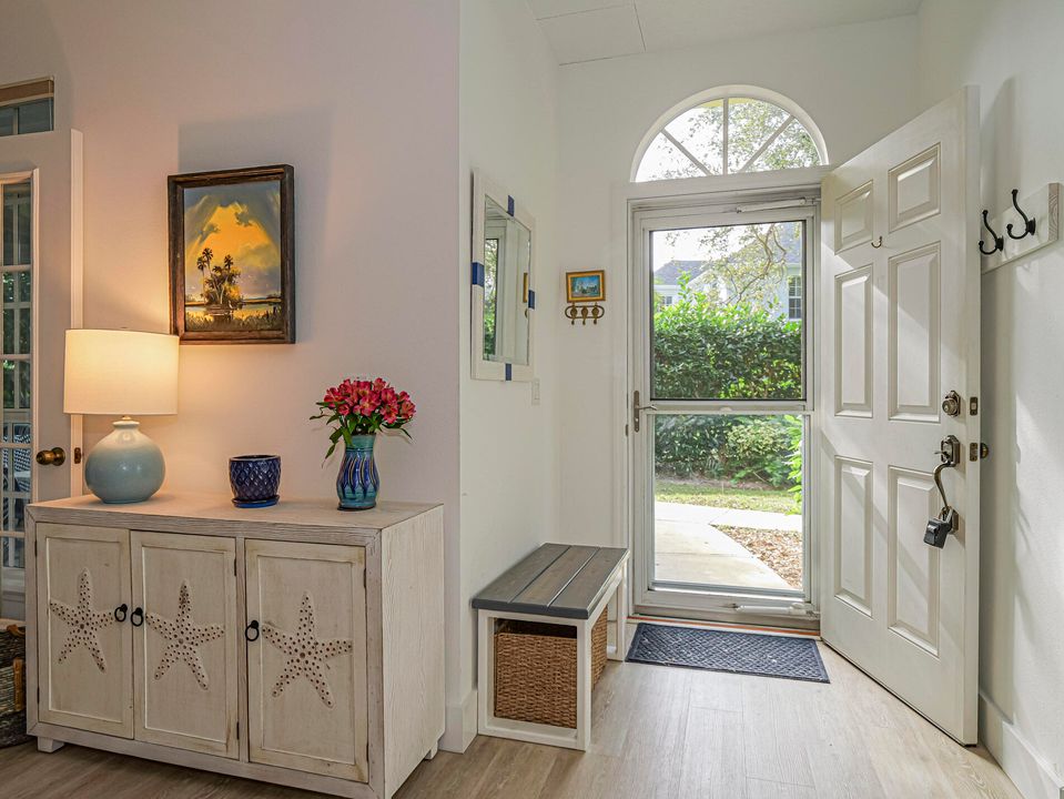 En Venta: $575,000 (2 camas, 2 baños, 1522 Pies cuadrados)