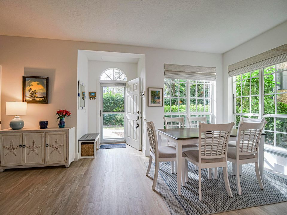 En Venta: $575,000 (2 camas, 2 baños, 1522 Pies cuadrados)