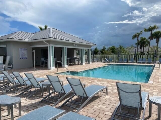 En Renta: $5,200 (5 camas, 4 baños, 3350 Pies cuadrados)