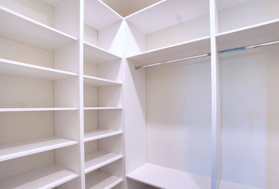 En Renta: $5,200 (5 camas, 4 baños, 3350 Pies cuadrados)