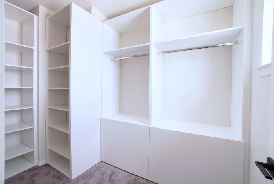 En Renta: $5,200 (5 camas, 4 baños, 3350 Pies cuadrados)