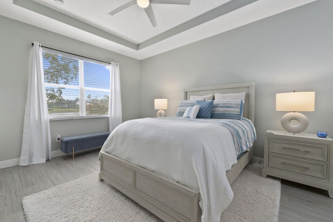 En Venta: $386,400 (4 camas, 2 baños, 1723 Pies cuadrados)