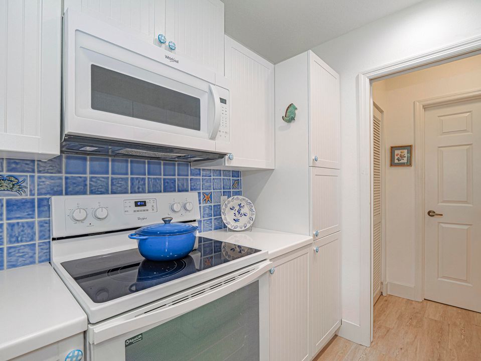 En Venta: $575,000 (2 camas, 2 baños, 1522 Pies cuadrados)