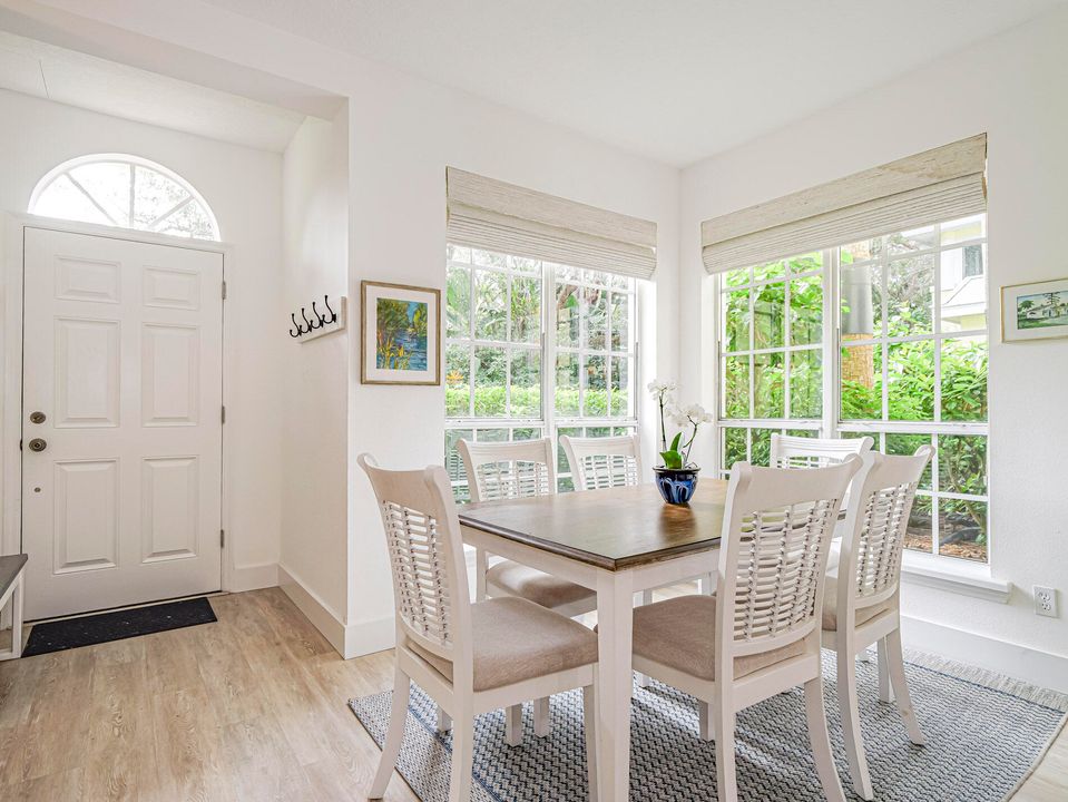 En Venta: $575,000 (2 camas, 2 baños, 1522 Pies cuadrados)