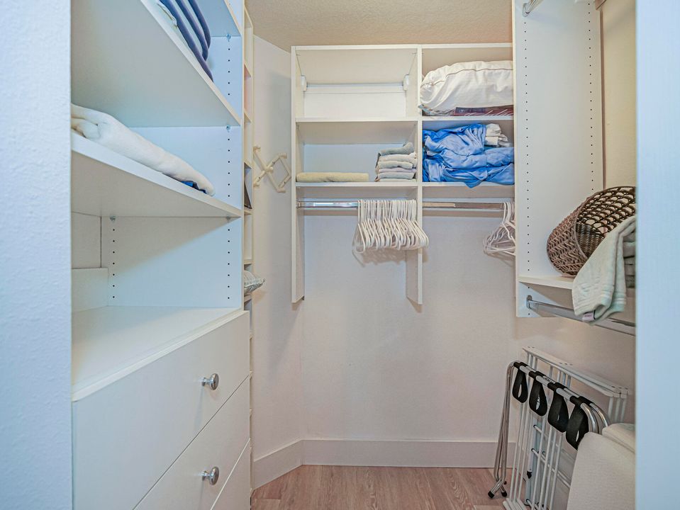 En Venta: $575,000 (2 camas, 2 baños, 1522 Pies cuadrados)