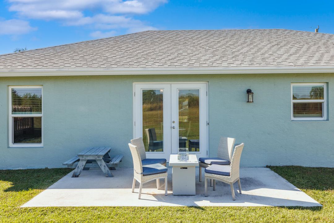 待售: $449,500 (3 贝兹, 2 浴室, 1452 平方英尺)