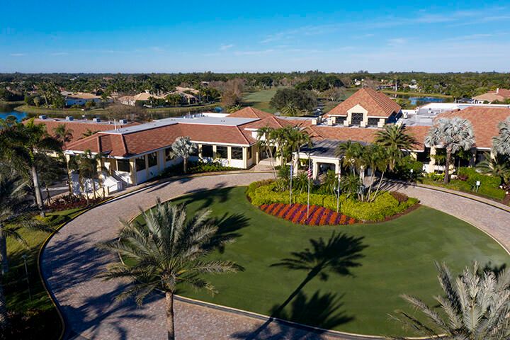 Activo con contrato: $635,000 (3 camas, 3 baños, 2054 Pies cuadrados)