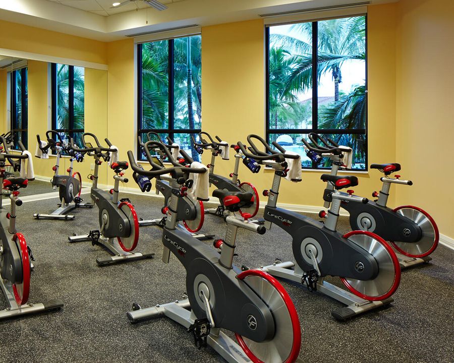 Activo con contrato: $635,000 (3 camas, 3 baños, 2054 Pies cuadrados)