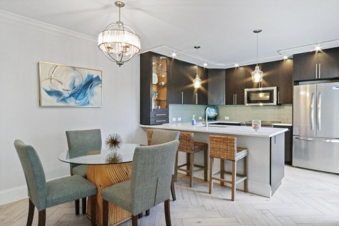 For Rent: $3,125 (2 beds, 2 baths, 1188 Square Feet)