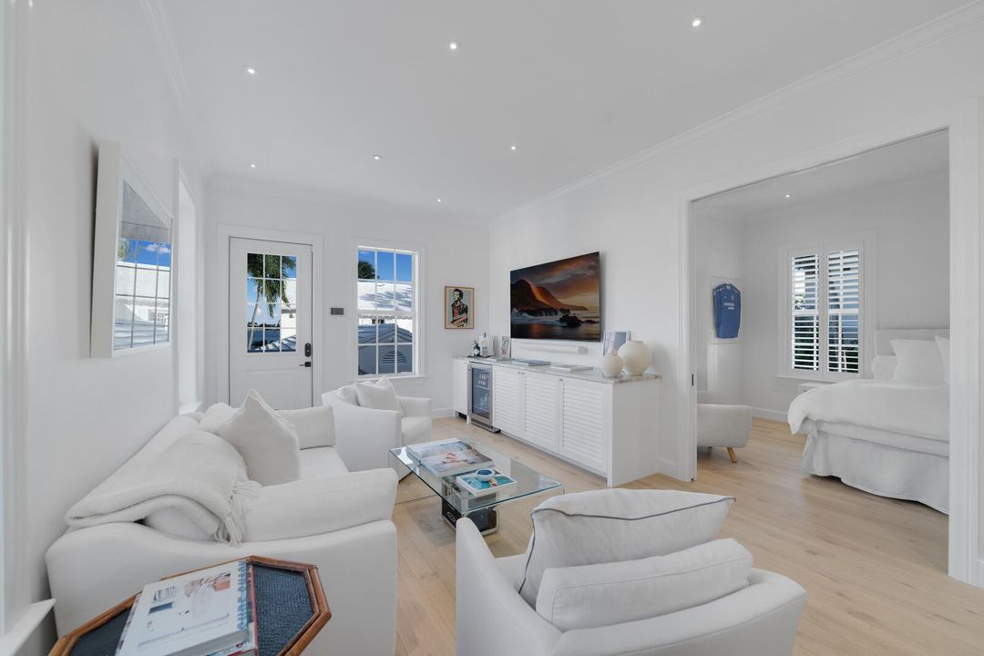 待售: $19,750,000 (5 贝兹, 4 浴室, 4526 平方英尺)